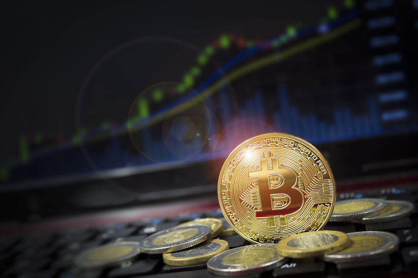 Bitcoin surges past the $22k level as bulls regain control